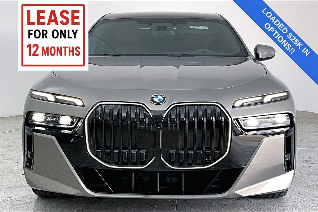 2025 BMW 7 Series 740i