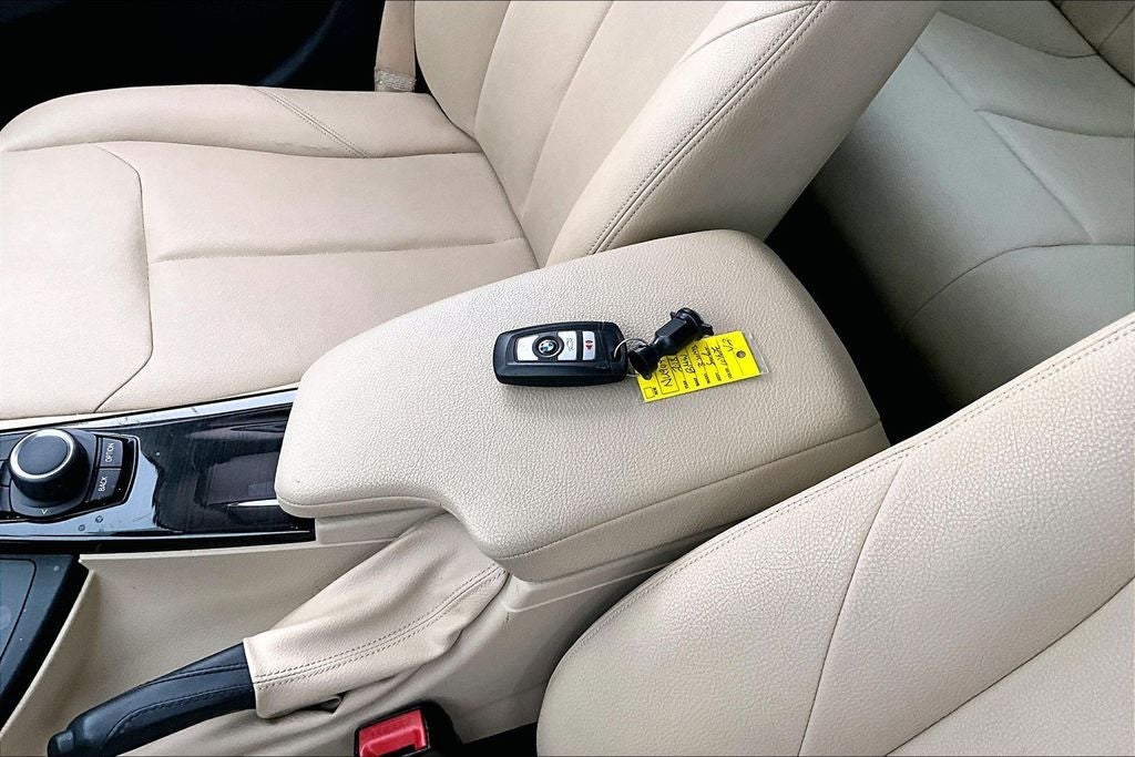 2018 BMW 3 Series 320i