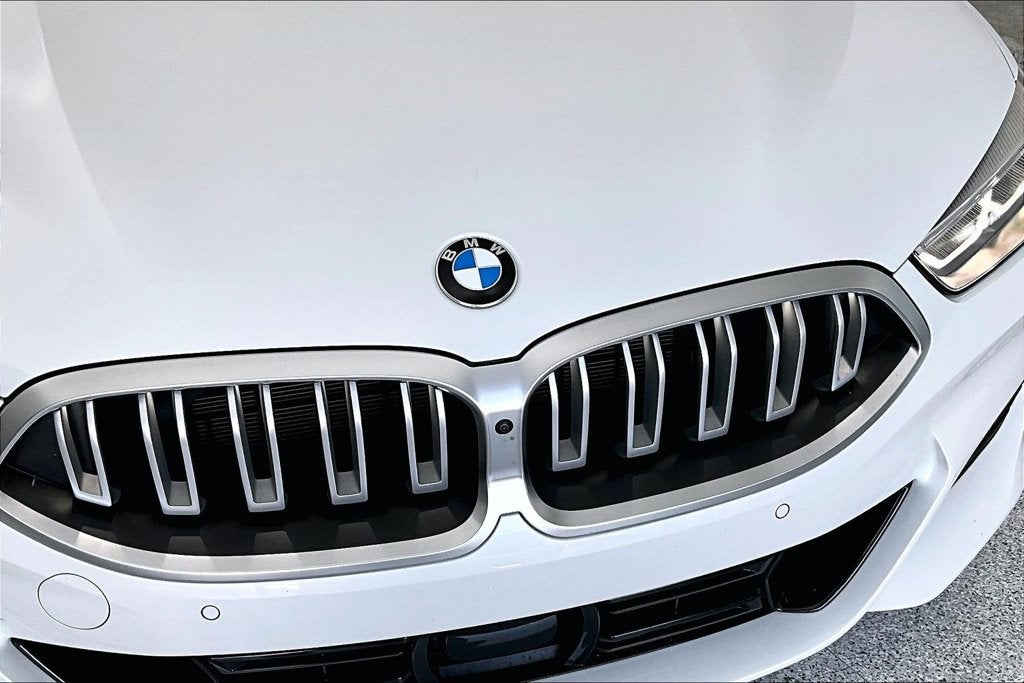 2026 BMW 8 Series 840i