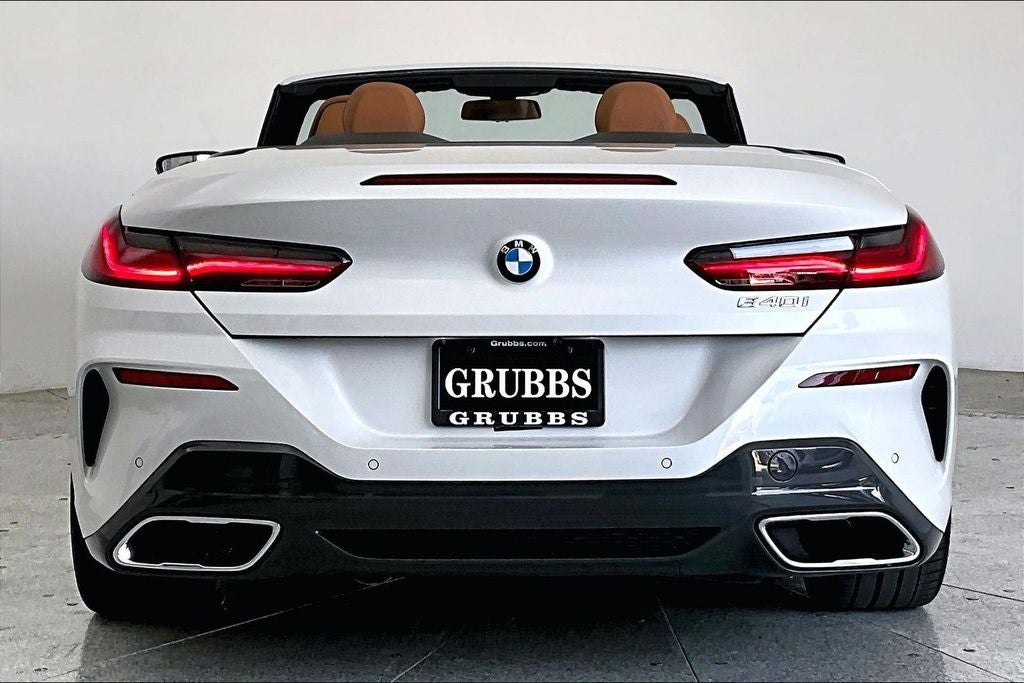 2026 BMW 8 Series 840i
