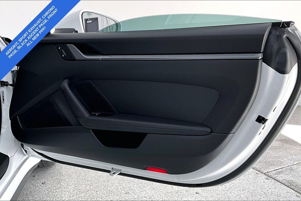 2025 Porsche 911 Carrera