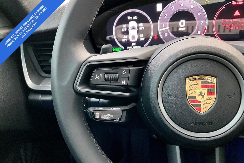 2025 Porsche 911 Carrera