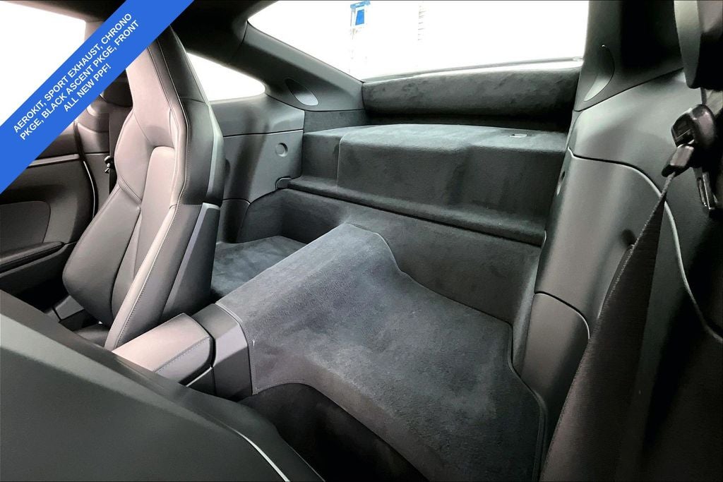 2025 Porsche 911 Carrera