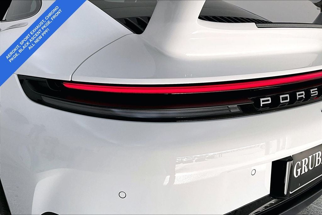 2025 Porsche 911 Carrera