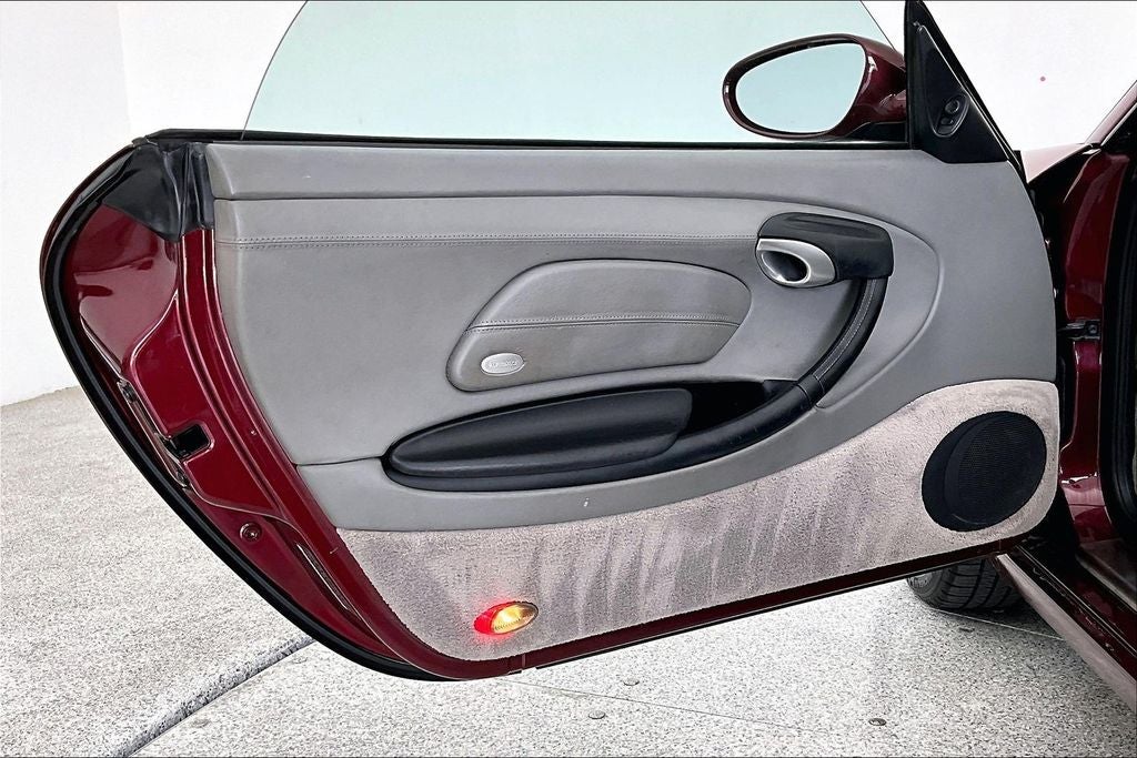 2000 Porsche Boxster Base