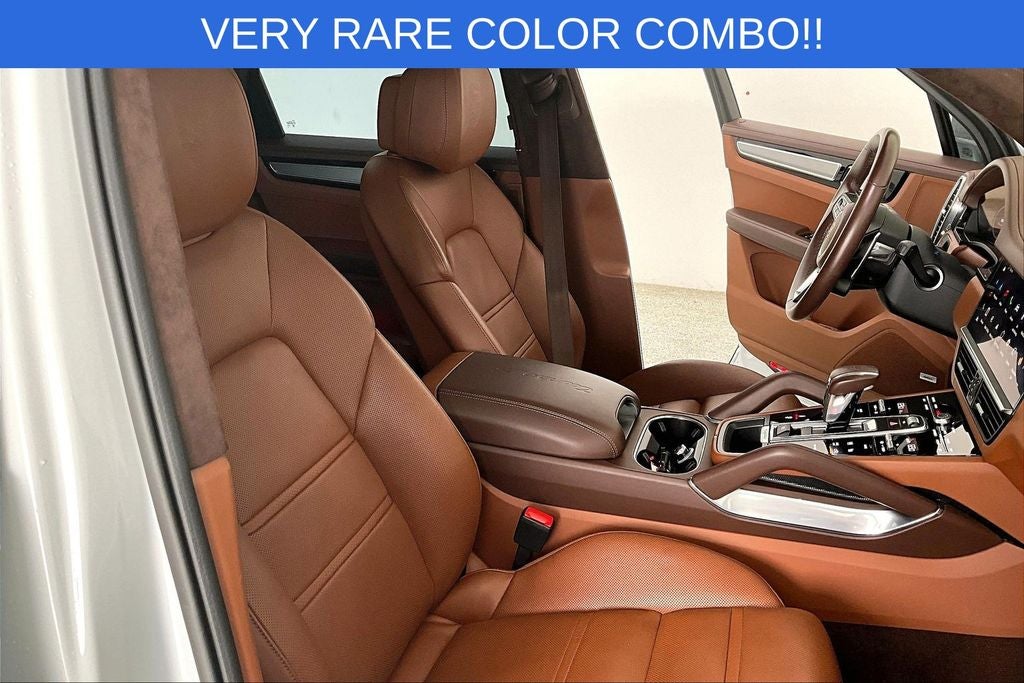 2022 Porsche Cayenne E-Hybrid Turbo S