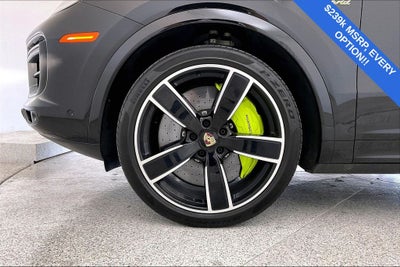 2023 Porsche Cayenne E-Hybrid Coupe Turbo S