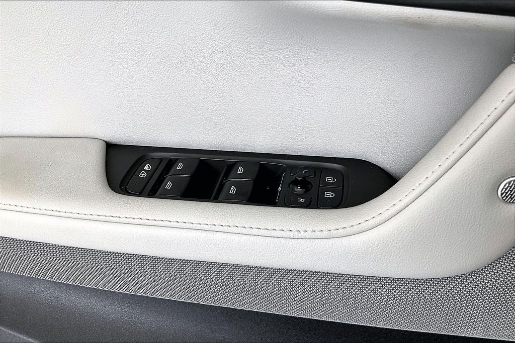 2023 Polestar 2 Long Range Dual Motor