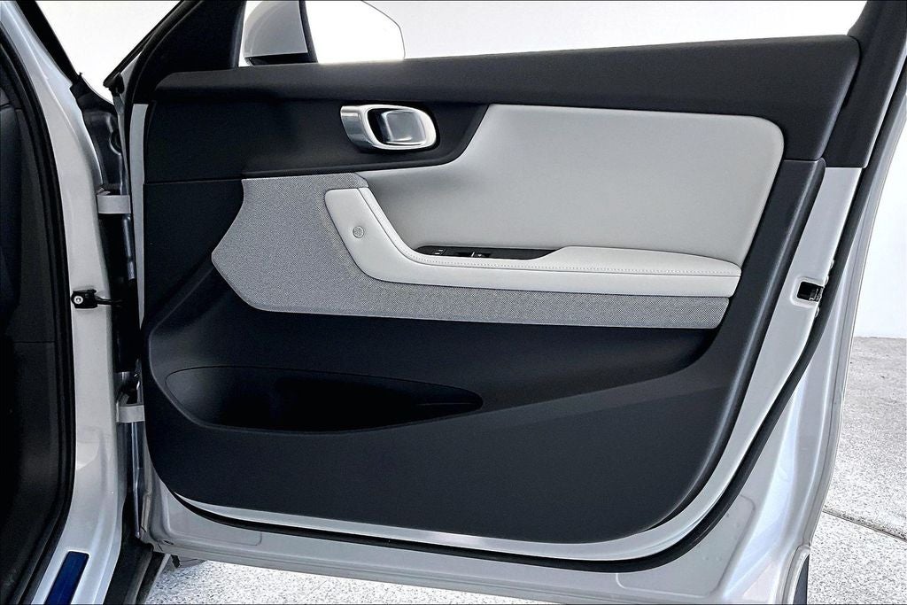 2023 Polestar 2 Long Range Dual Motor Performance Plus