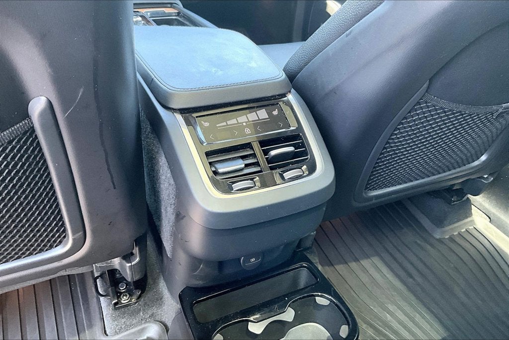 2023 Volvo XC90 B6 Plus 6-Seater