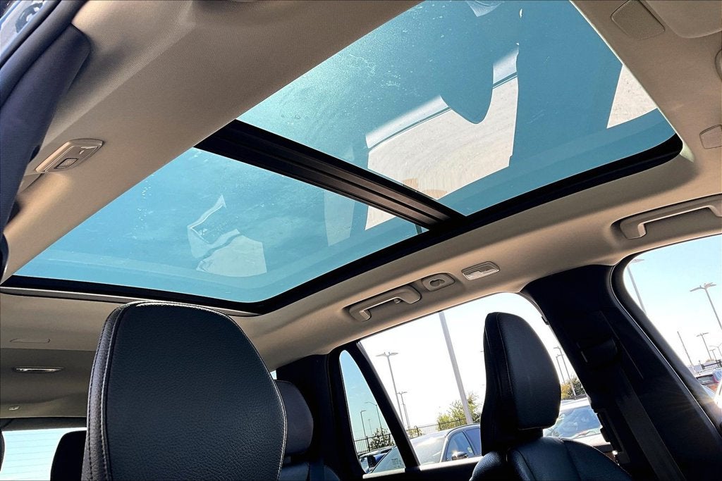 2023 Volvo XC90 B6 Plus 6-Seater