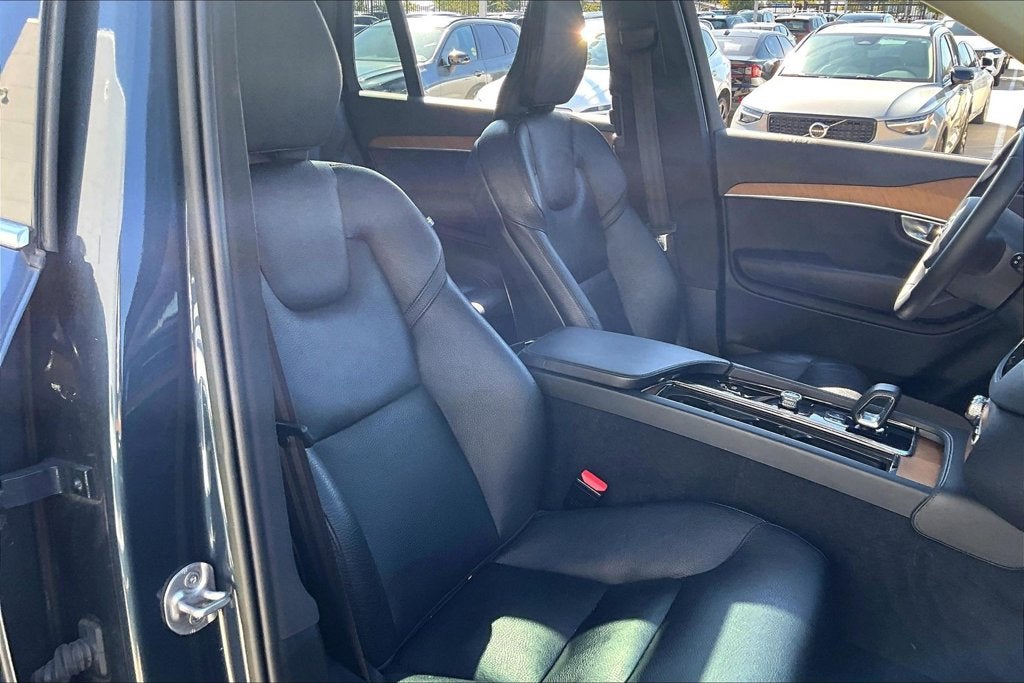 2023 Volvo XC90 B6 Plus 6-Seater