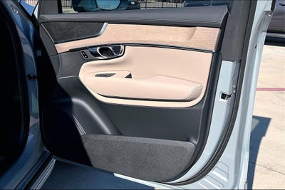 2026 Volvo XC90 B6 Plus 6-Seater