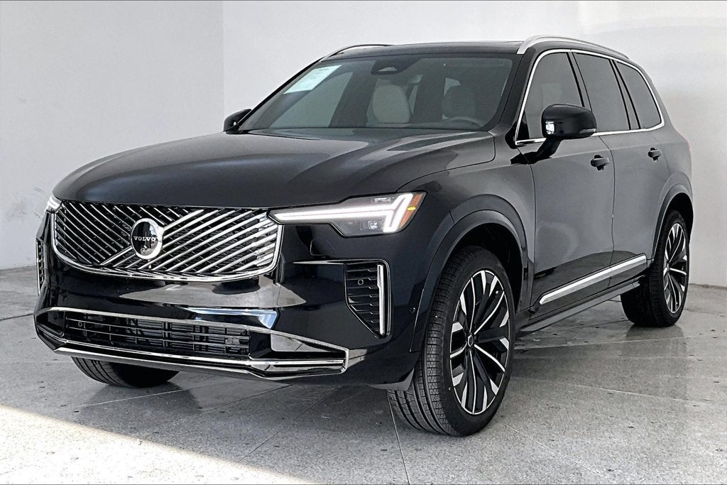 2027 Volvo XC90 B6 Plus 6-Seater