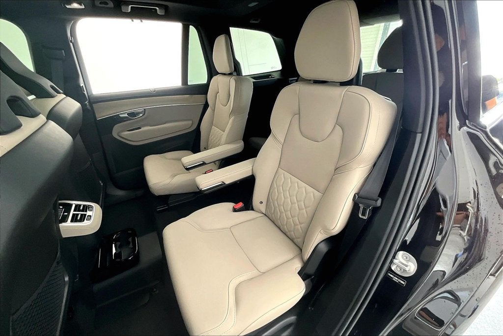 2027 Volvo XC90 B6 Plus 6-Seater