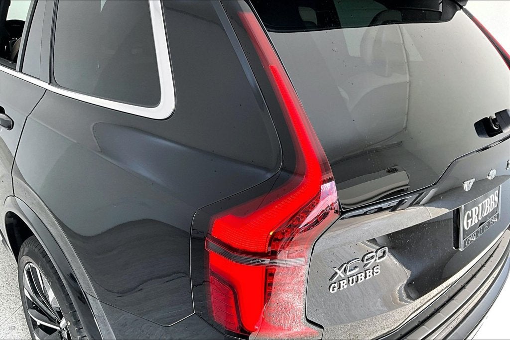 2027 Volvo XC90 B6 Plus 6-Seater