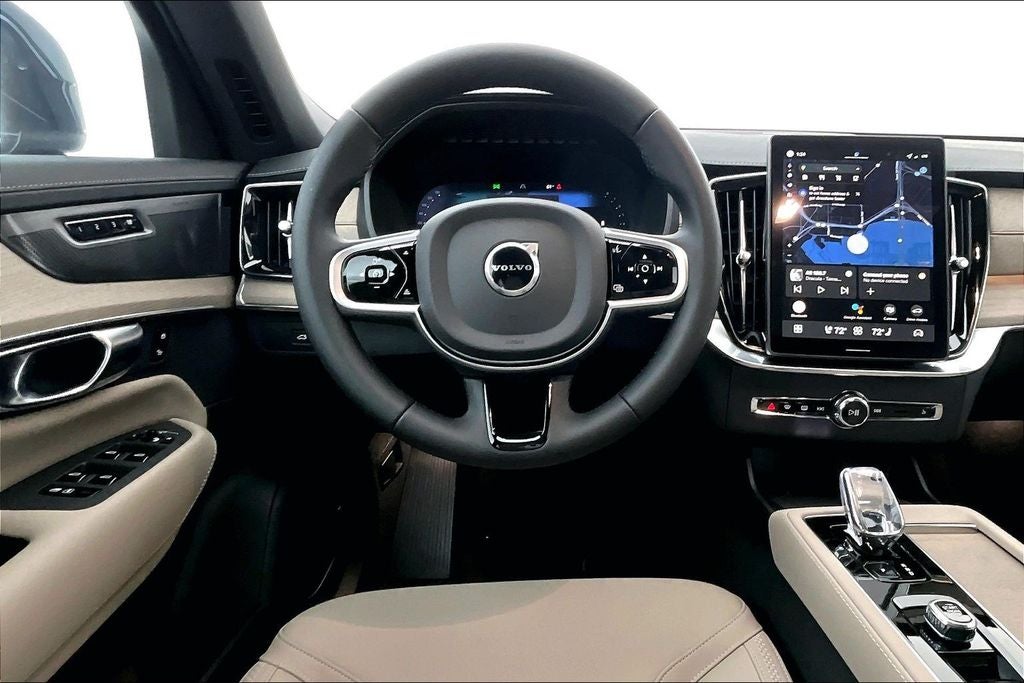 2026 Volvo XC90 B6 Plus 6-Seater