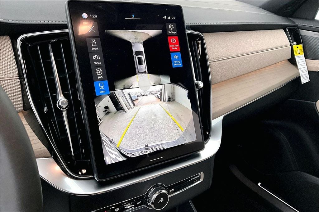 2026 Volvo XC90 B6 Plus 6-Seater