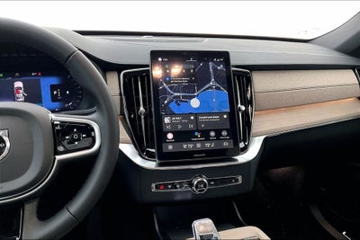 2026 Volvo XC90 B6 Plus 6-Seater