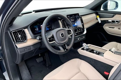 2026 Volvo XC90 B6 Plus 6-Seater