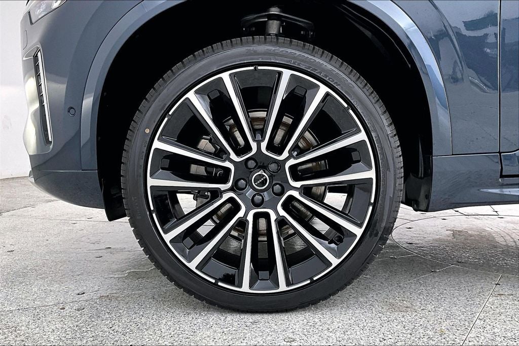 2026 Volvo XC90 B6 Plus 6-Seater