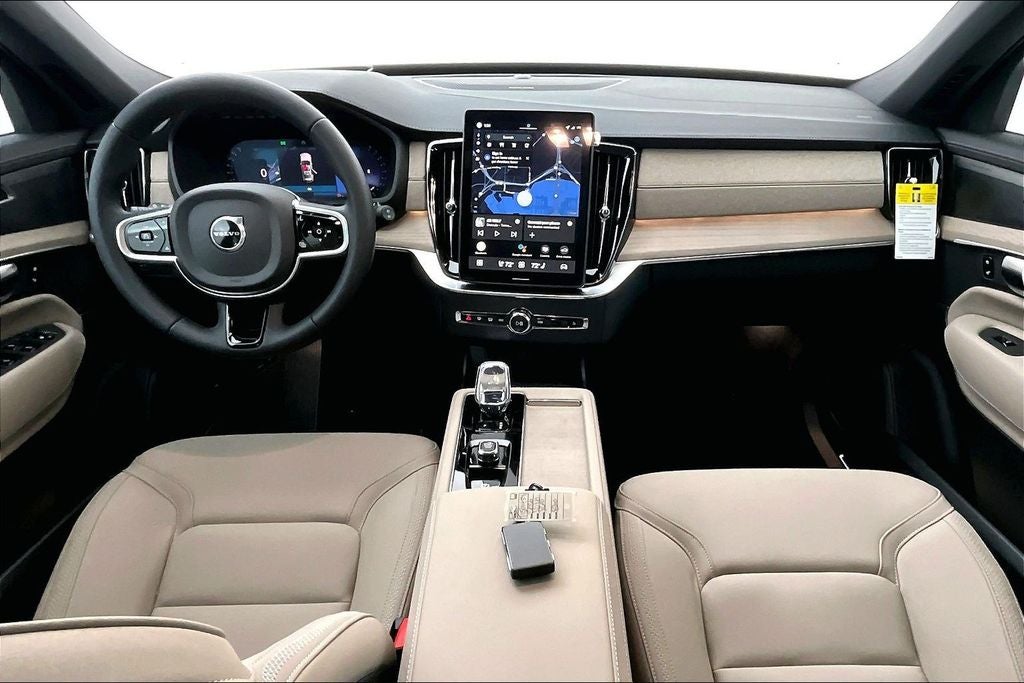 2026 Volvo XC90 B6 Plus 6-Seater