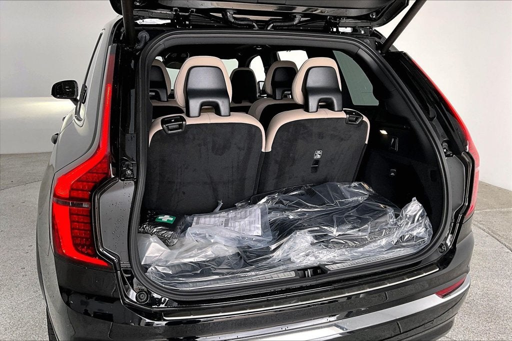 2027 Volvo XC90 B6 Plus 6-Seater