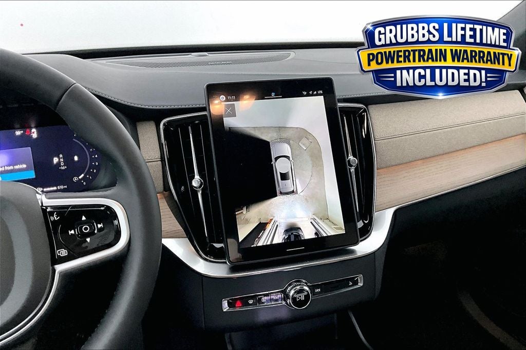 2026 Volvo XC90 B6 Plus 6-Seater
