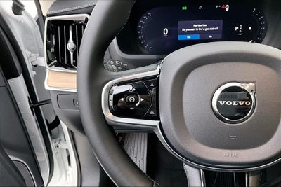 2027 Volvo XC90 B6 Plus 6-Seater