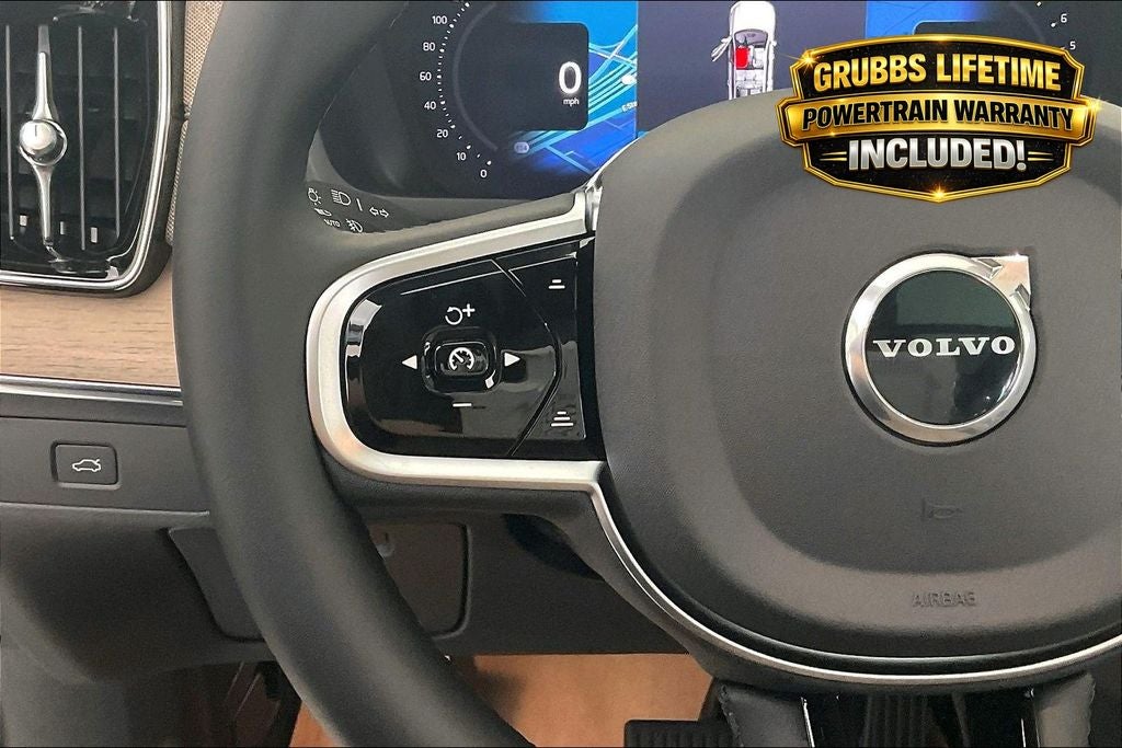 2026 Volvo XC90 B6 Plus 6-Seater