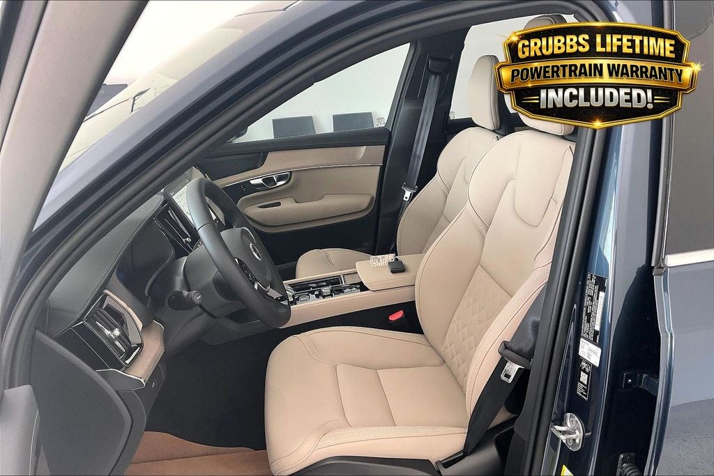 2026 Volvo XC90 B6 Plus 6-Seater