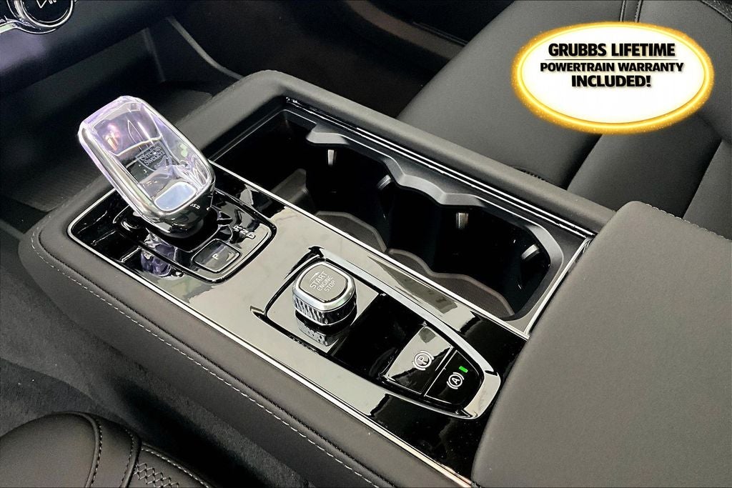 2026 Volvo XC90 B6 Plus 6-Seater