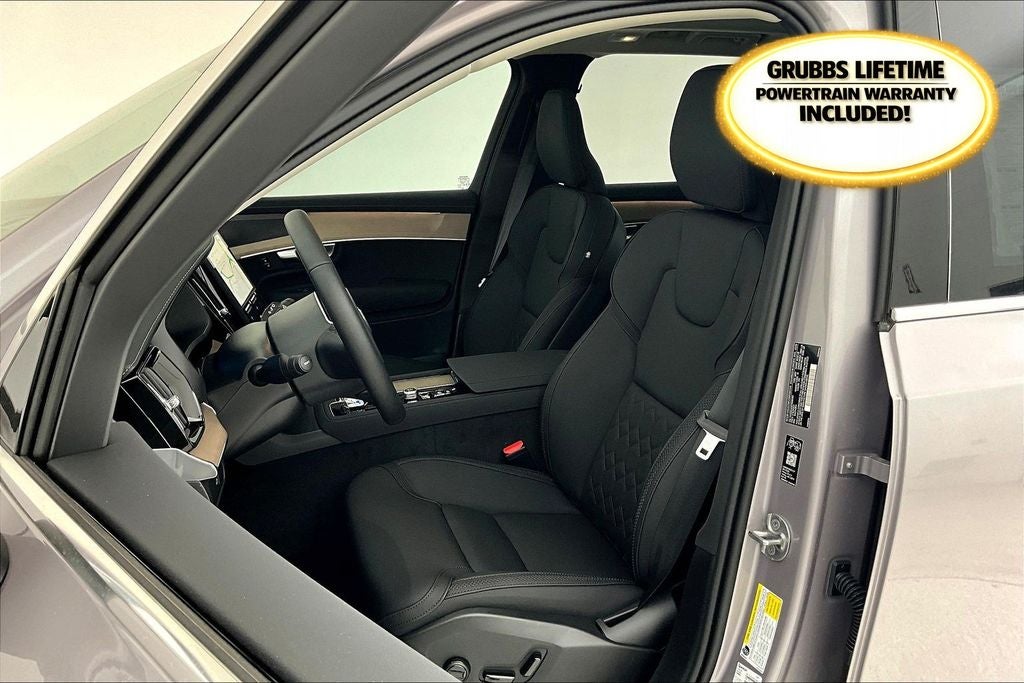 2026 Volvo XC90 B6 Plus 6-Seater