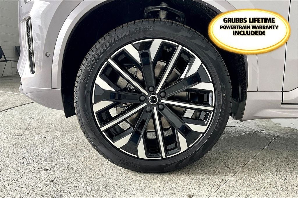 2026 Volvo XC90 B6 Plus 6-Seater