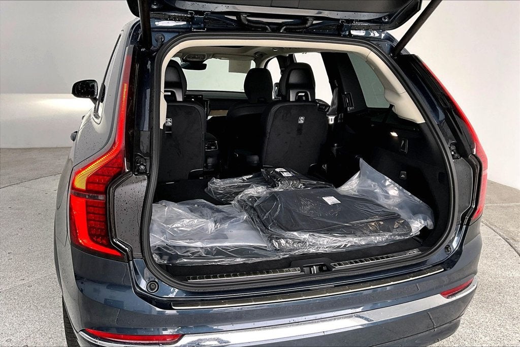 2027 Volvo XC90 B6 Plus 6-Seater
