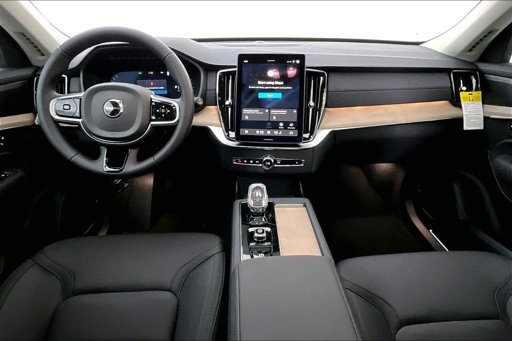 2027 Volvo XC90 B6 Plus 6-Seater