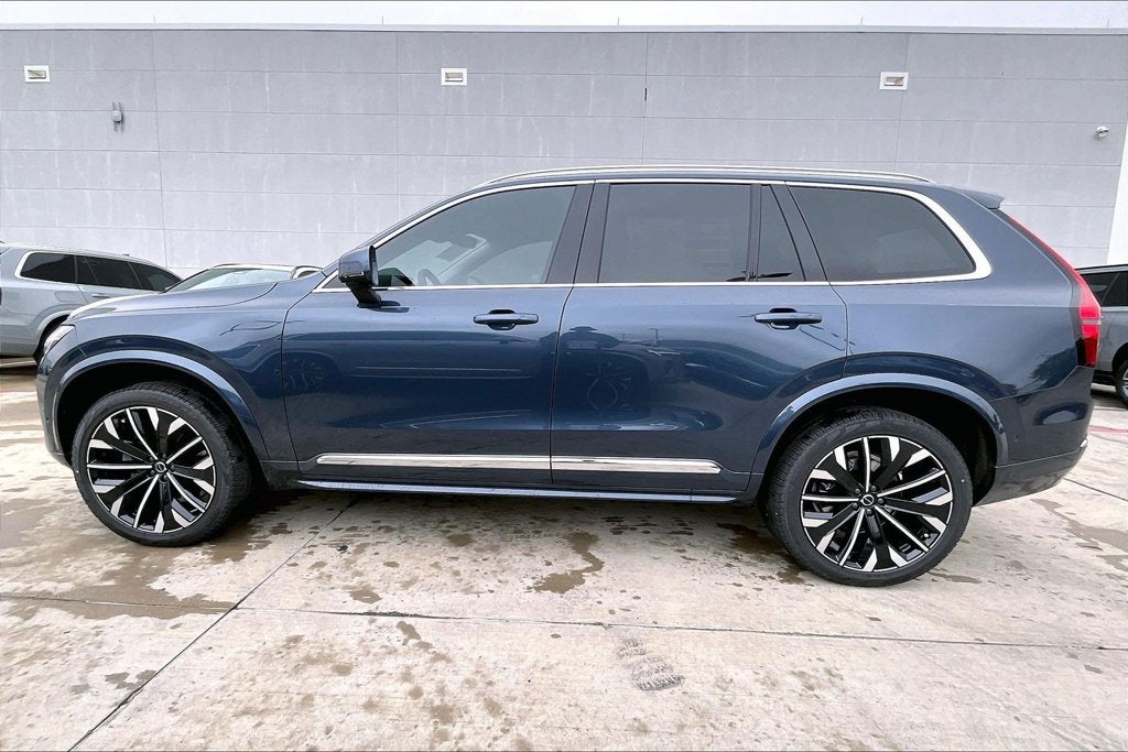 2027 Volvo XC90 B6 Plus 6-Seater