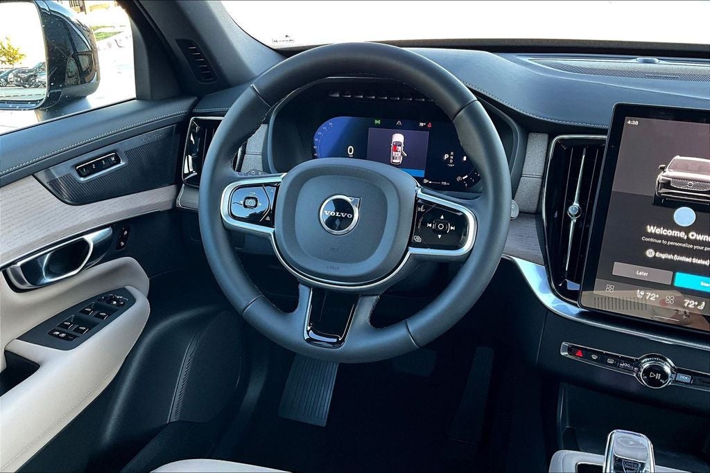 2026 Volvo XC90 B6 Plus 6-Seater