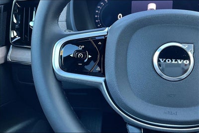 2026 Volvo XC90 B6 Plus 6-Seater