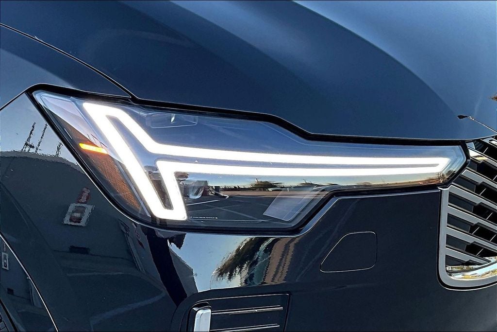 2026 Volvo XC90 B6 Plus 6-Seater