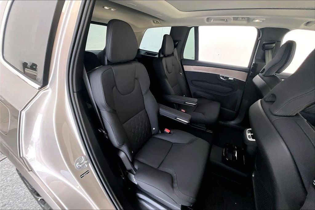 2026 Volvo XC90 B6 Plus 6-Seater