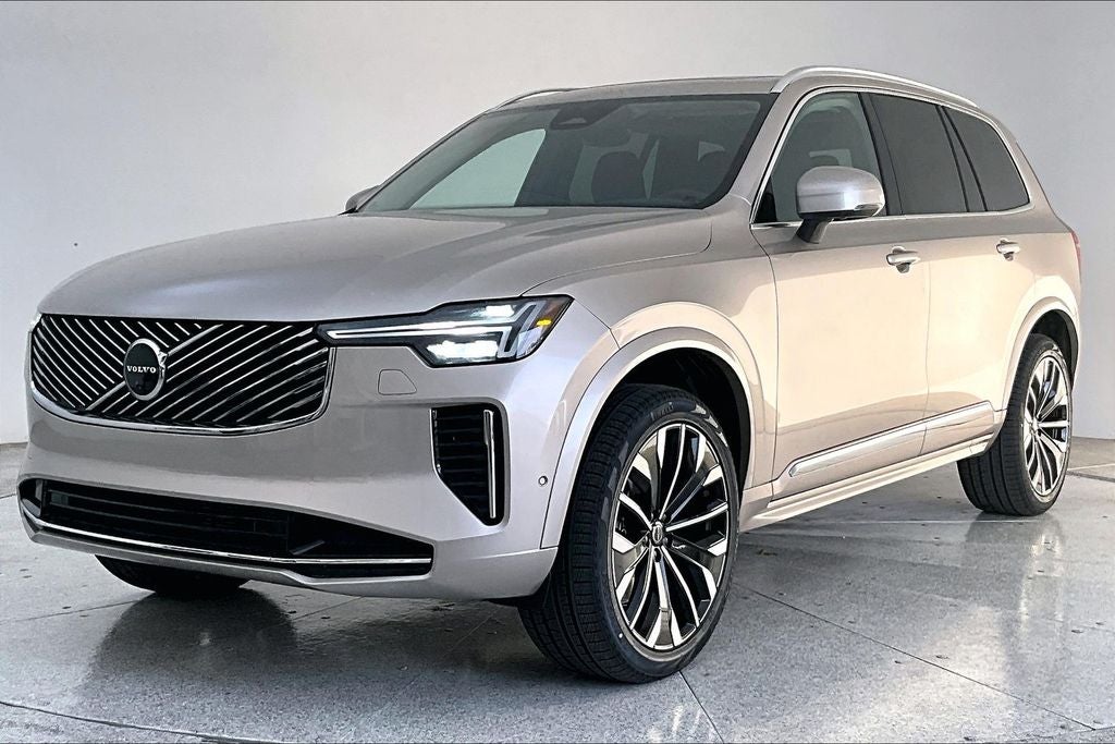 2026 Volvo XC90 B6 Plus 6-Seater