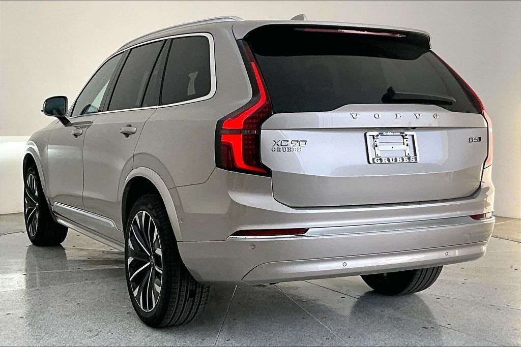 2026 Volvo XC90 B6 Plus 6-Seater