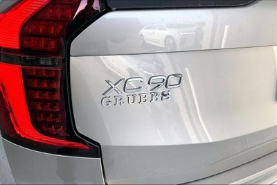 2026 Volvo XC90 B6 Plus 6-Seater