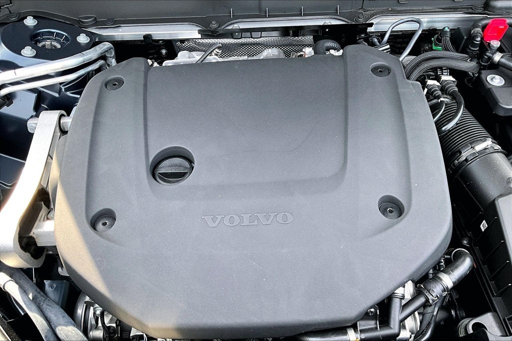 2027 Volvo XC90 B6 Plus 6-Seater