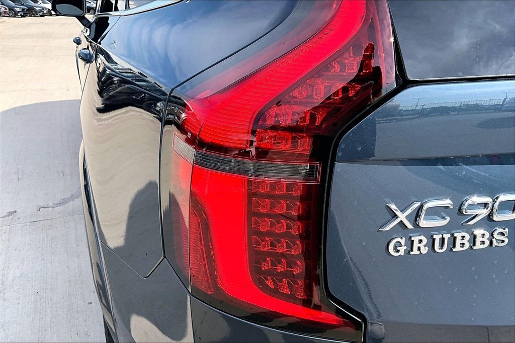 2027 Volvo XC90 B6 Plus 6-Seater