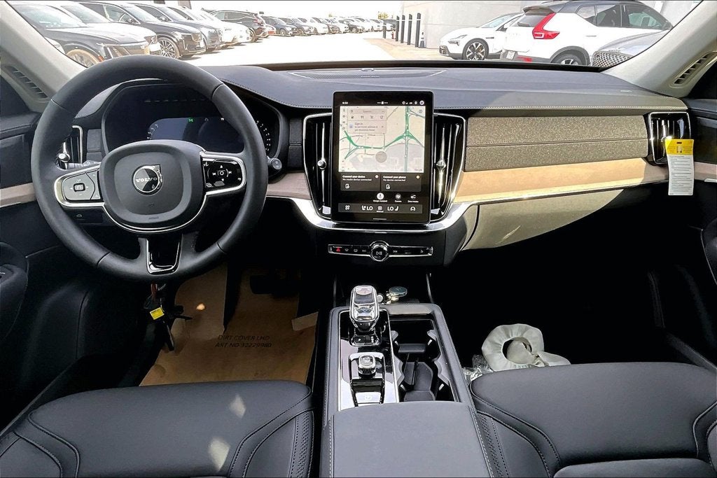 2027 Volvo XC90 B6 Plus 6-Seater