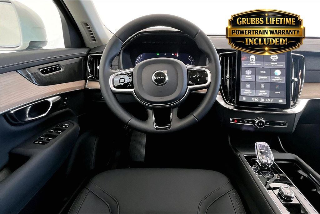 2026 Volvo XC90 B6 Plus 6-Seater