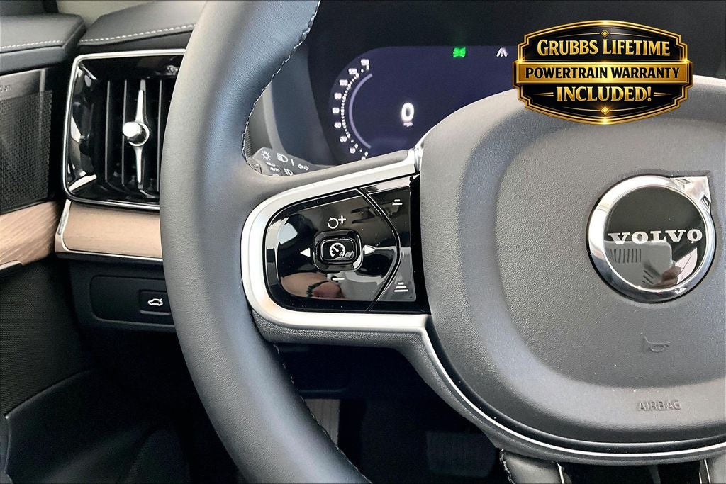 2026 Volvo XC90 B6 Plus 6-Seater