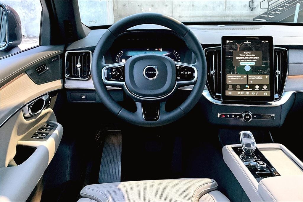 2026 Volvo XC90 B6 Ultra
